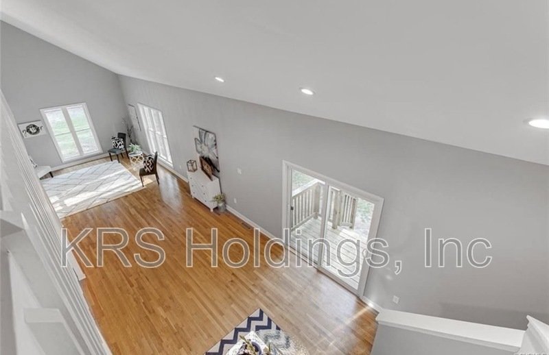 Recently renovated Brandermill Home property image