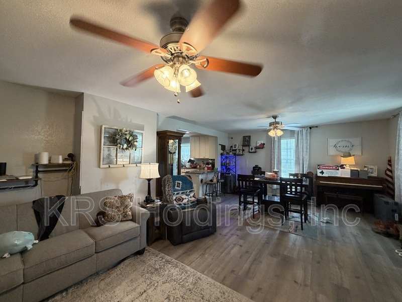 1124 Myrtle Street property image