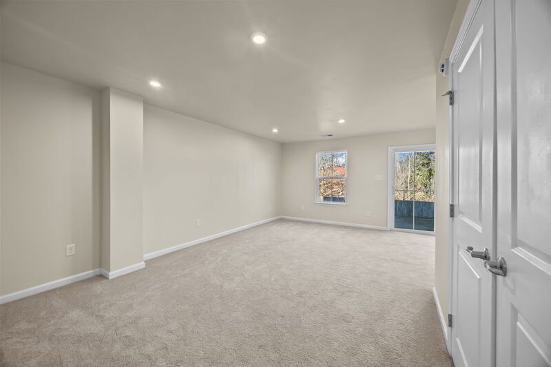 Finished basement property image