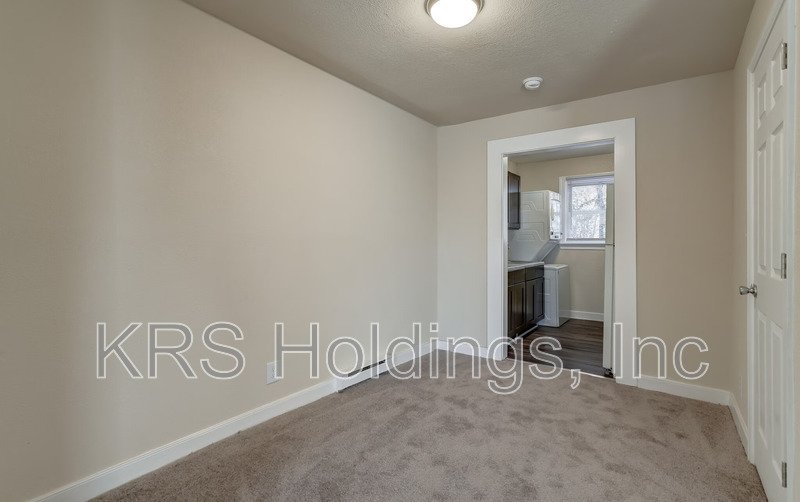 1517 HALIFAX ST APT 12 property image