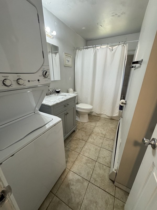 3212 Ellwood ave property image