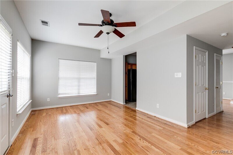 Bright property image