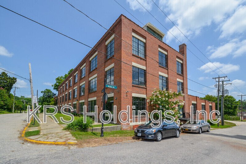 123 Pine St 7 property image