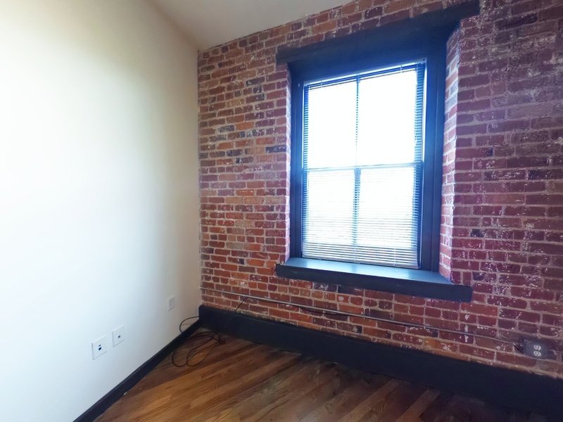 1318 W Broad St Apt 202 Richmond, VA 23220 property image