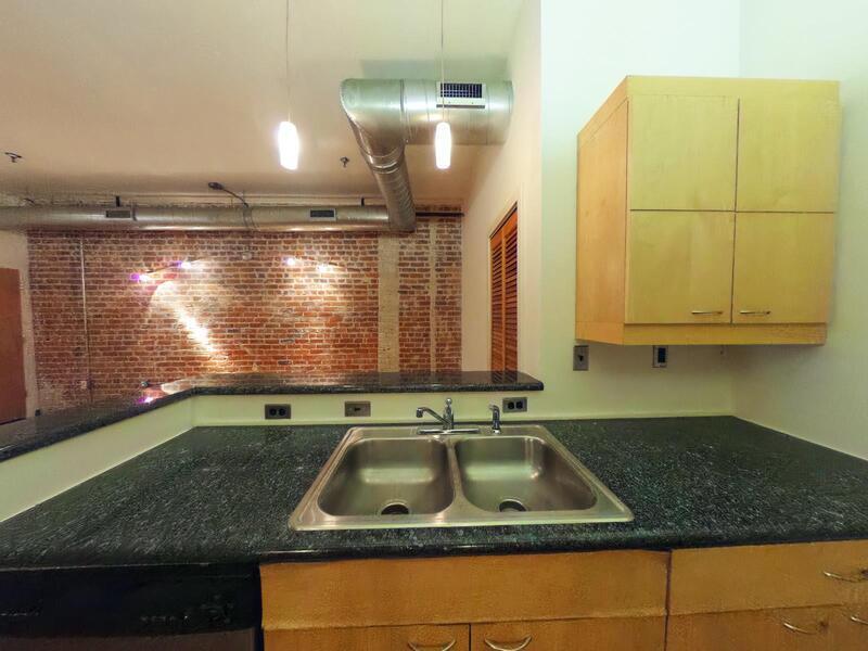 1318 W Broad St Apt 202 Richmond, VA 23220 property image