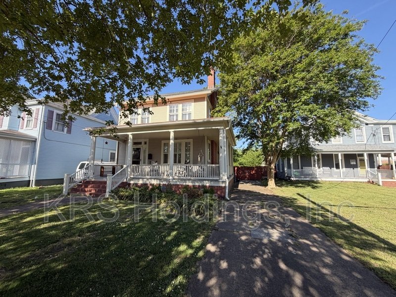 Charming property image