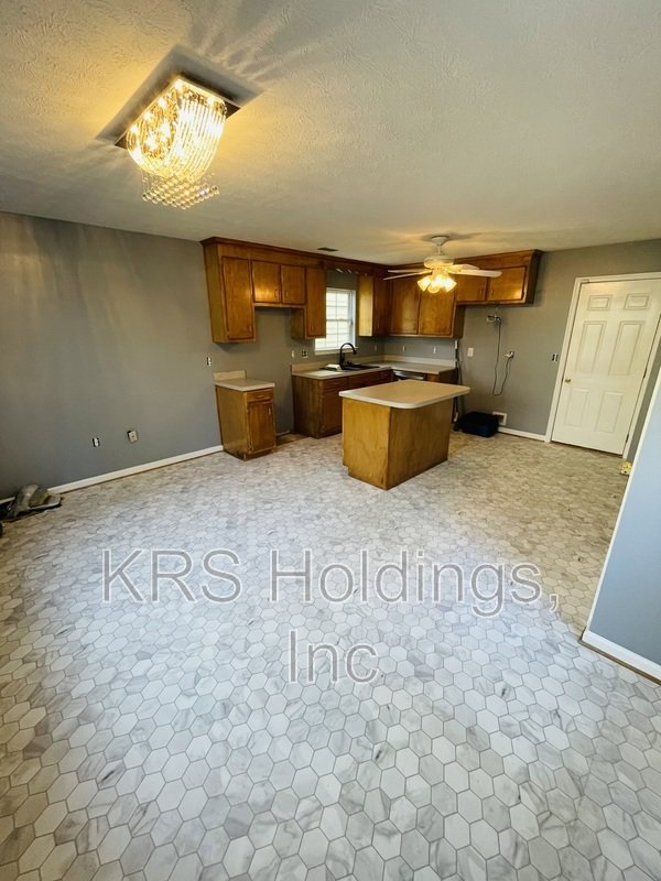861 Sugarloaf Run property image
