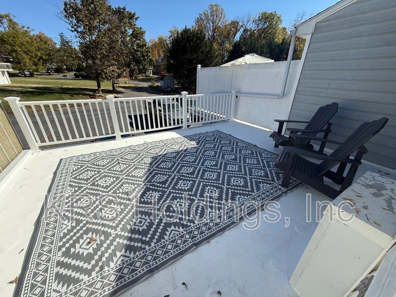 Bright property image