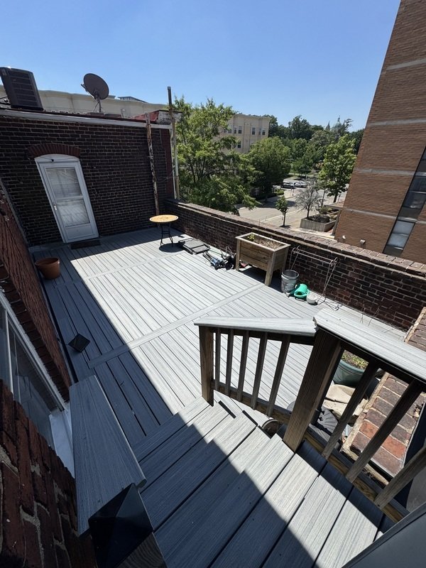 500 W Franklin st 6 property image