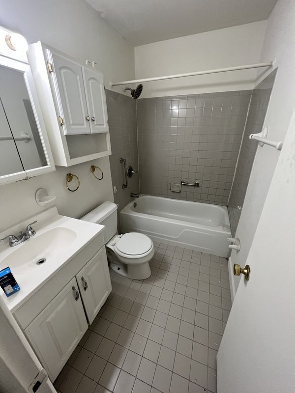 5212 Castlewood rd property image