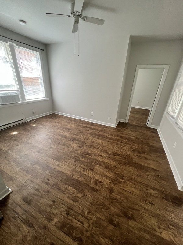 1018 maplewood ave 1 property image