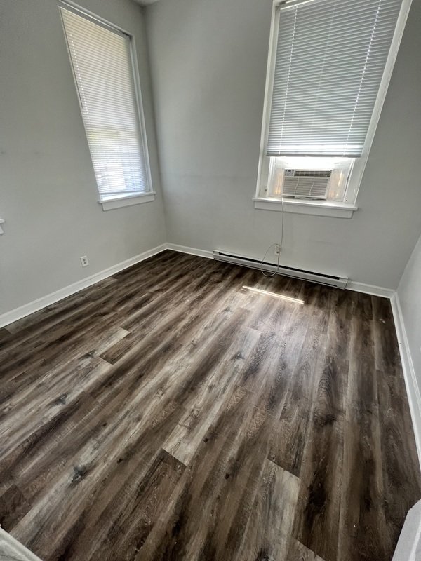 1020 Maplewood ave 2 bedroom property image