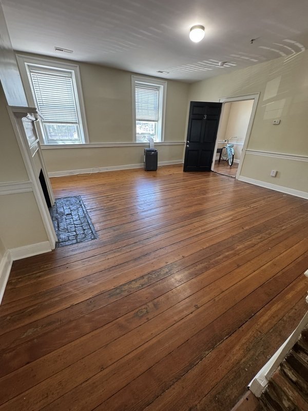 201 E Bank st 3 property image