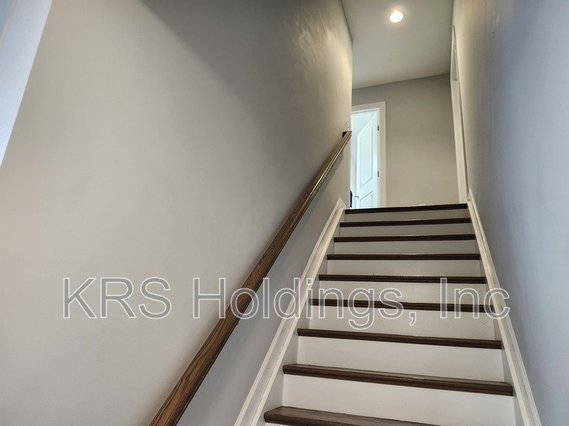 AVAILABLE NOW-Beautiful Single Family 4 BR, 2.5 Bath Home, Great Location property image