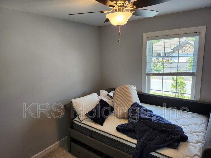 AVAILABLE NOW-Beautiful Single Family 4 BR, 2.5 Bath Home, Great Location property image