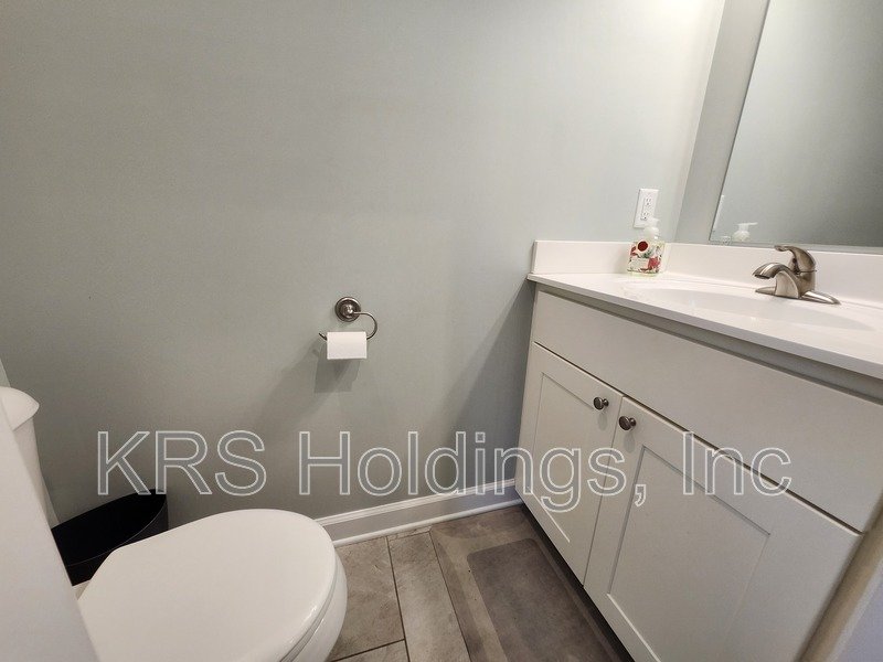 AVAILABLE NOW-Beautiful Single Family 4 BR, 2.5 Bath Home, Great Location property image