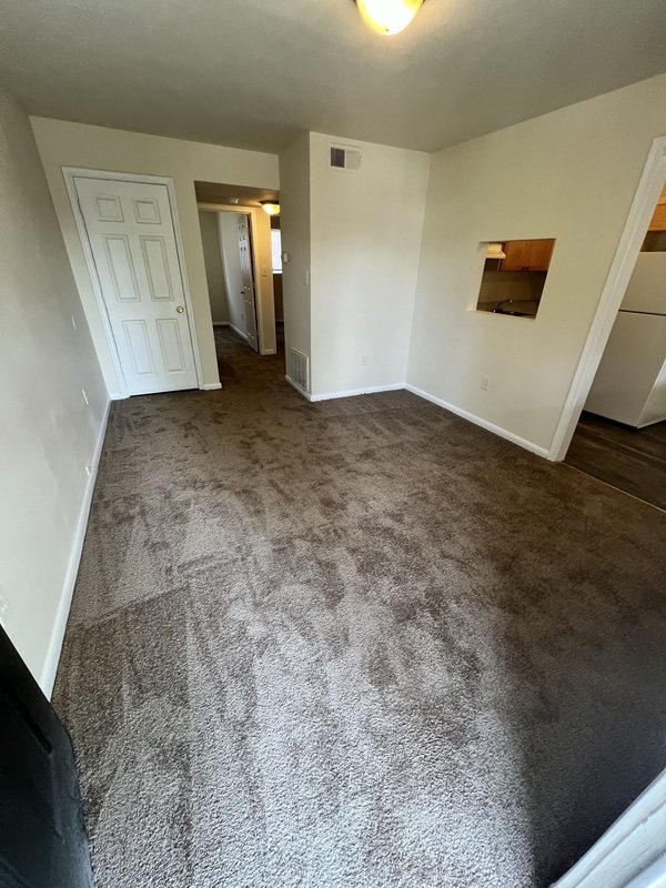 Bright property image