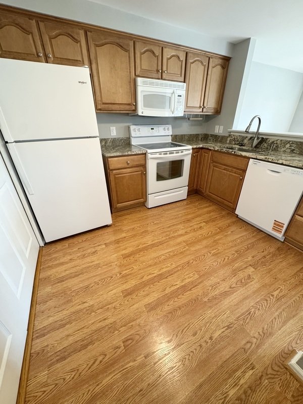 Charming 3-Bedroom, 2-Bath Condo Available for Rent in Northern Henrico! property image