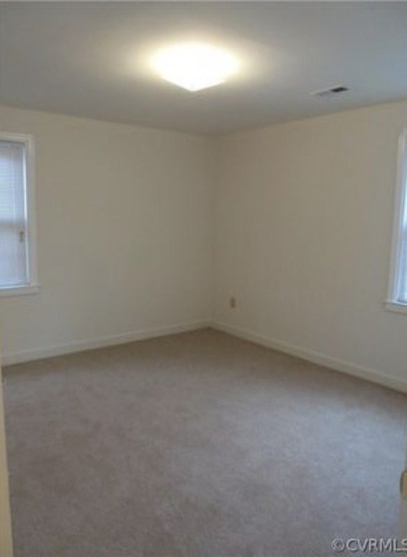 1607 Minefee St property image