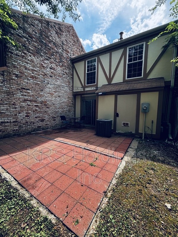 Lovely Townhome Ready Now! property image