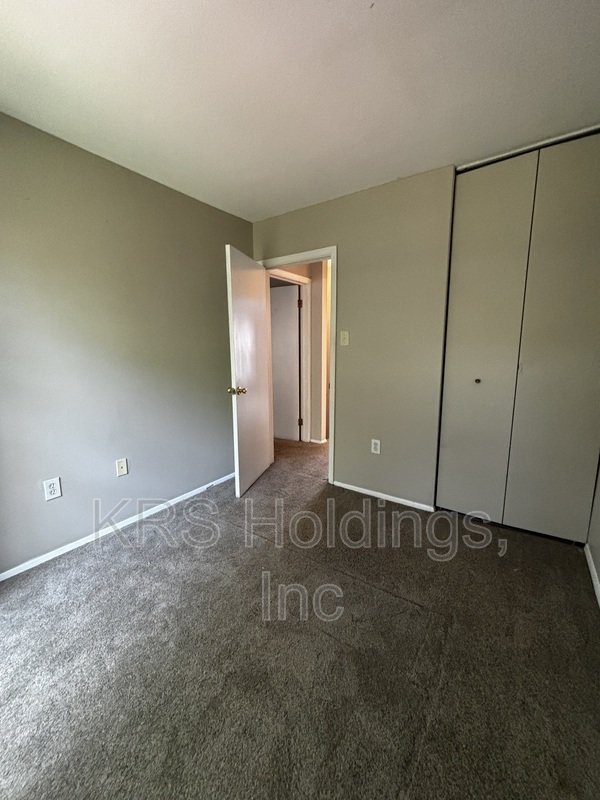 Lovely Townhome Ready Now! property image