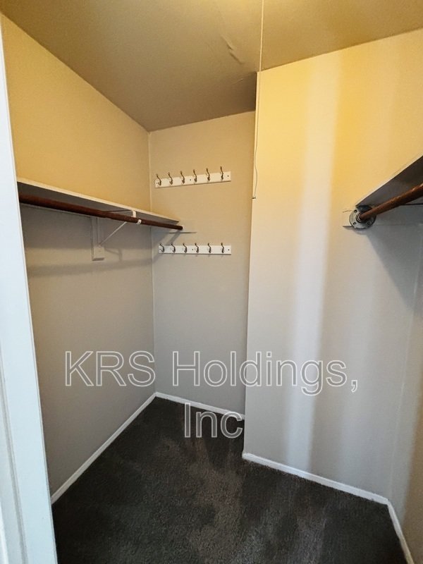 Lovely Townhome Ready Now! property image