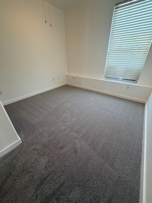 Includes water, sewer, trash, cable, and Internet! property image