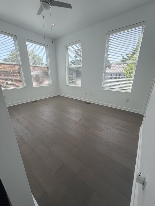 Includes water, sewer, trash, cable, and Internet! property image