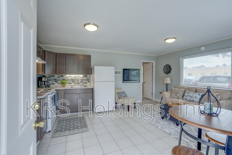 Renovated 1BR Only $995/Month | Utilities Included + Washer/Dryer property image