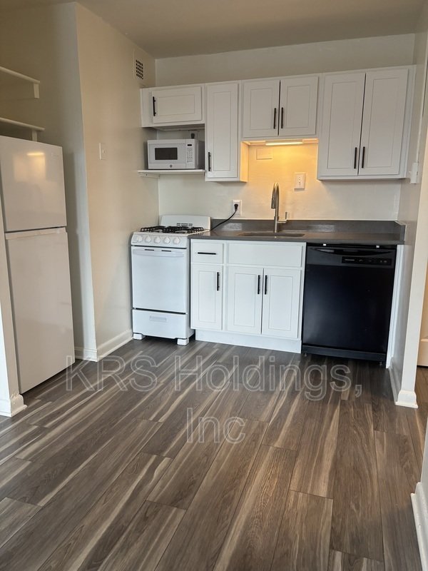 All Utilities included property image
