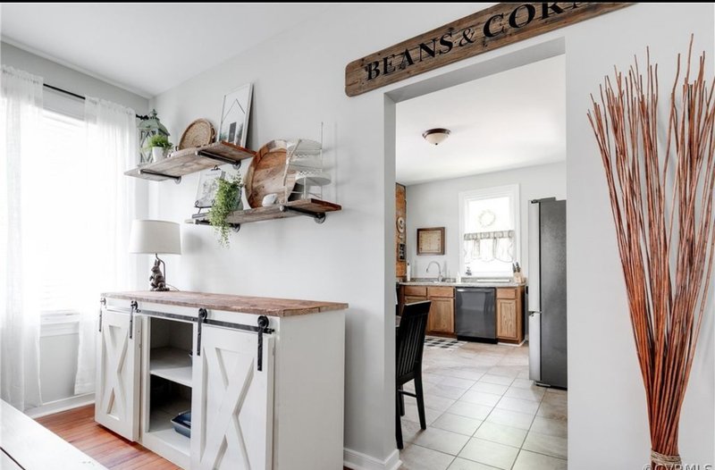 1536 Williamsburg Rd property image