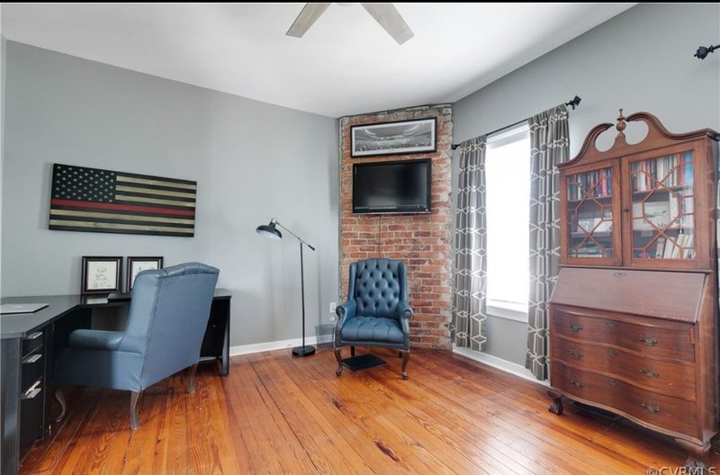 1536 Williamsburg Rd property image