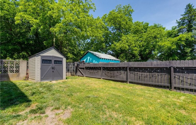 1536 Williamsburg Rd property image