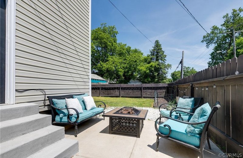 1536 Williamsburg Rd property image