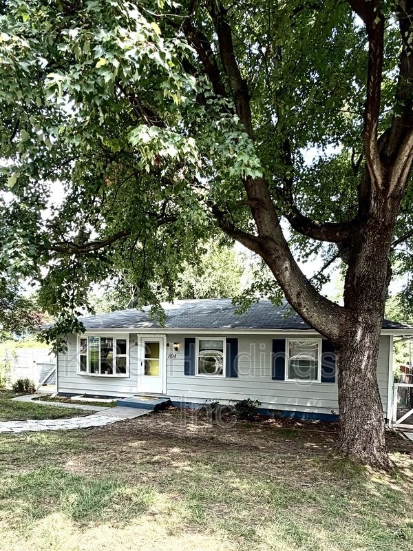 Charming property image