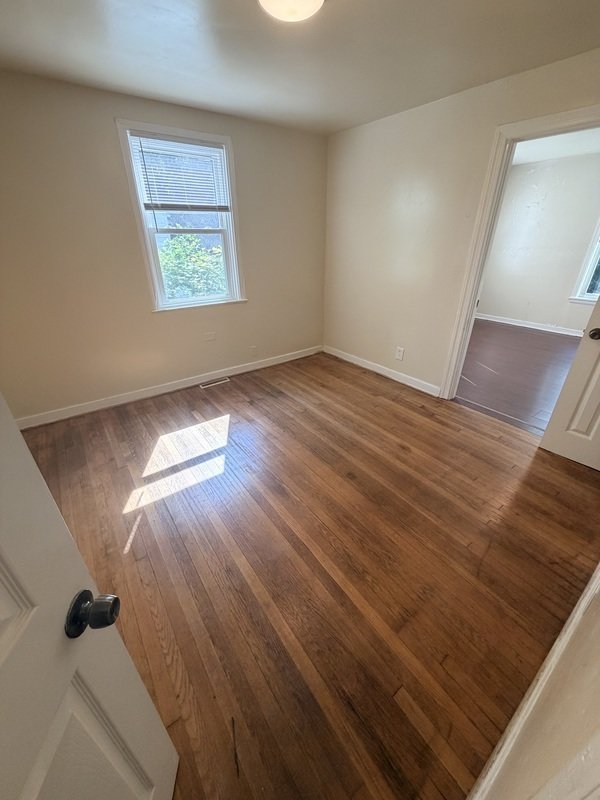 1915 Chelsea st property image