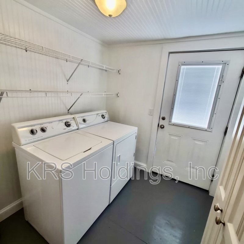 Bright property image