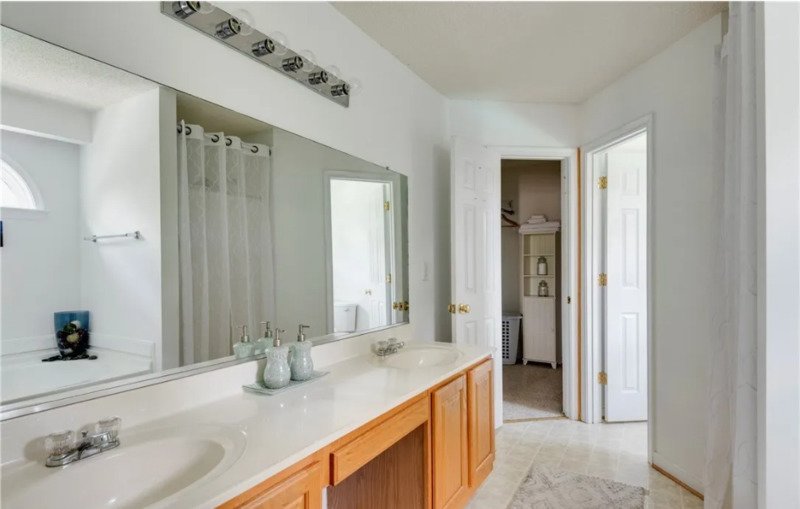 Charming property image
