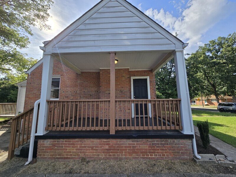 Charming property image