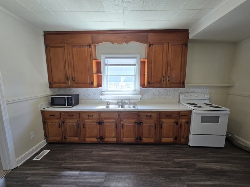Charming property image