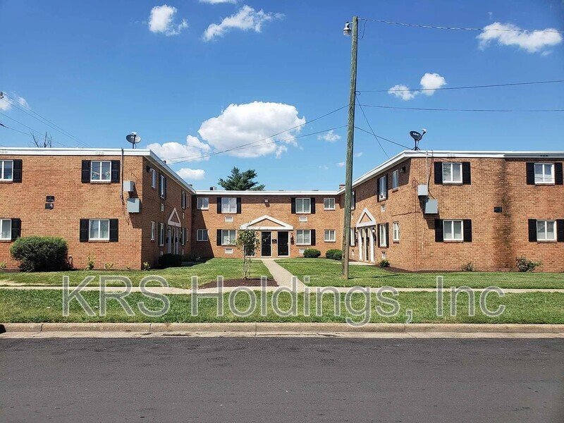 2104 Phaup st Unit B property image
