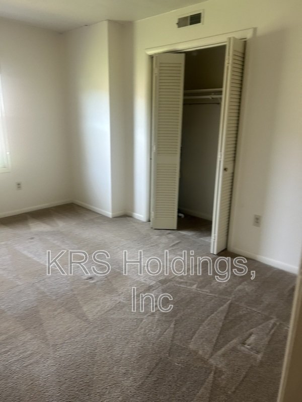 Bright property image