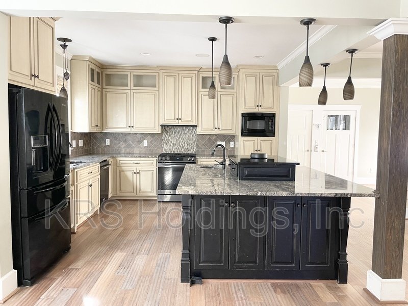 Luxurious property image