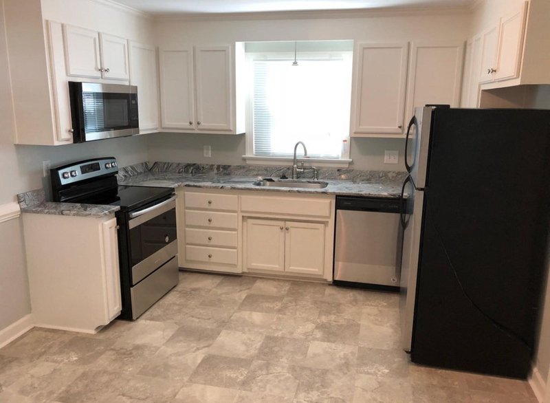 1608 Barberry Ln property image