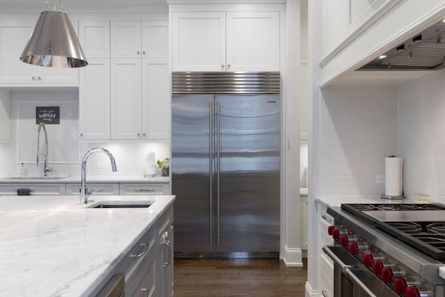 modern kitchen interior.jpg